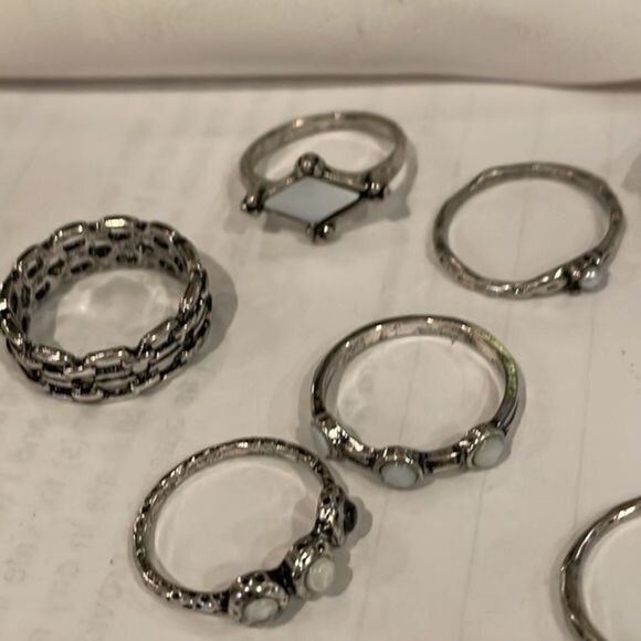 Free People Somebody Loves You Ring Set Silver 10 Rings NWT - Picture 3 of 5